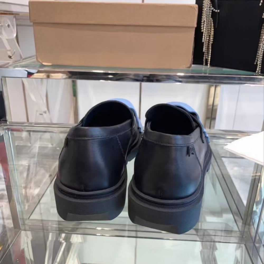 Camper Black Loafers with Baby Blue Toe Caps - Picture 6 of 9